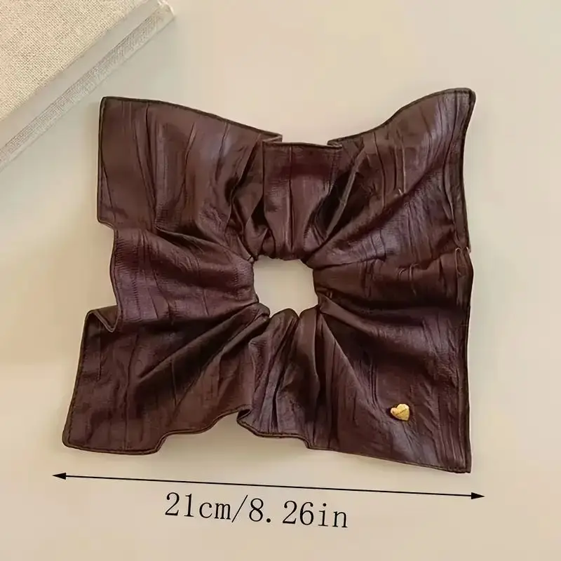 

1pc New leather heart-shaped square scarf with large intestine circle and square low ponytail hair tie for tying hair