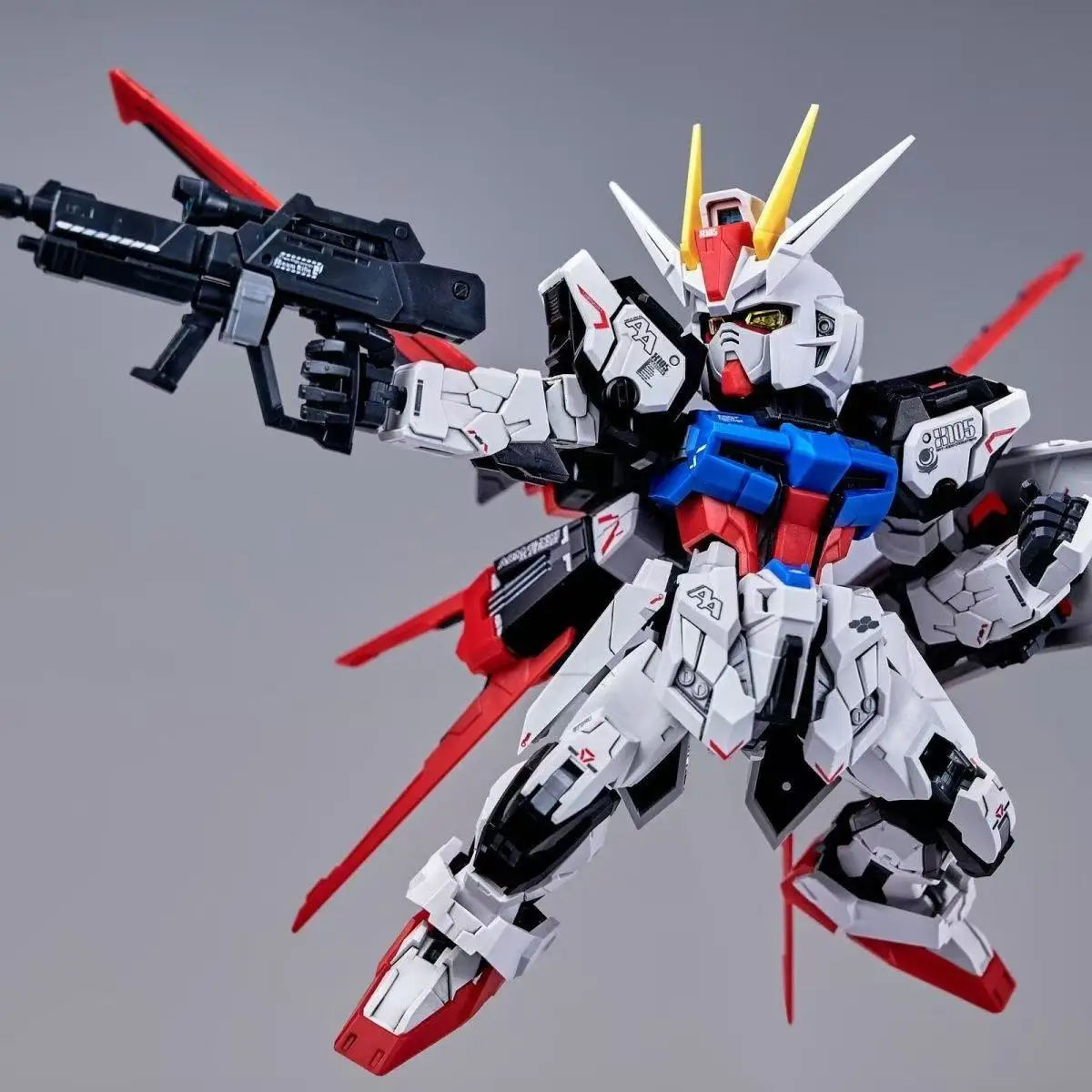 

In Stock AZESD MGSD GAT-X105 AQM E-X01 Aile Strike Assembly Model Kits Plastic skeleton Anime Action Figure Robot Plastic Model