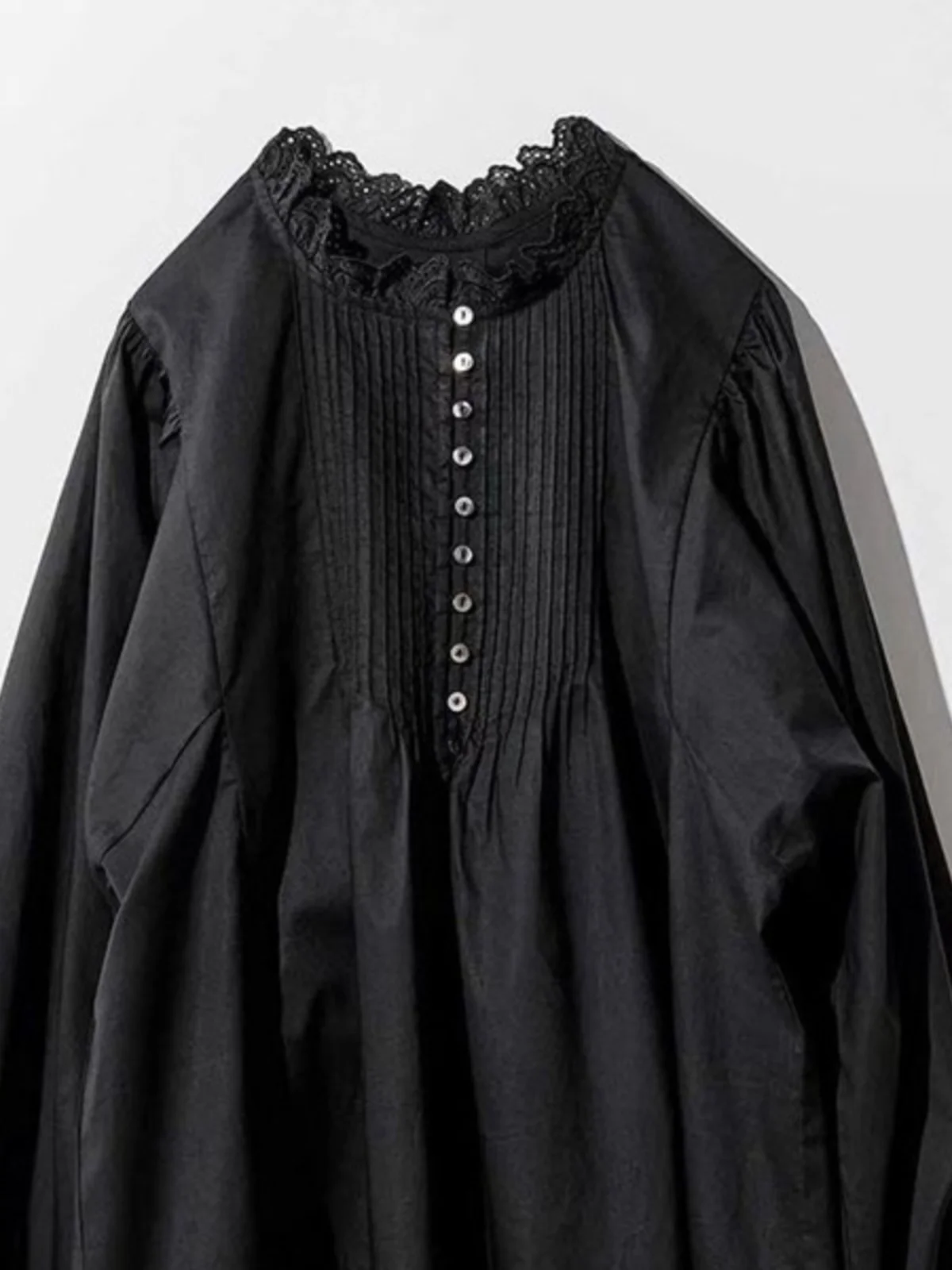 レディースアーティスティックロングスリーブサマーニュースタイル日本風プリーツトップルーズフィットラウンドネックピュアカラーコミュートスタイル