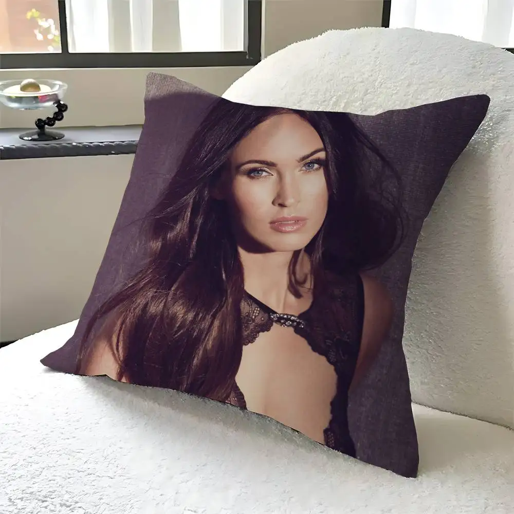 

Megan Fox Pillow Gifts Home Office Furnishings Bedroom Sofa Car Cushion Cover Case 45x45cm