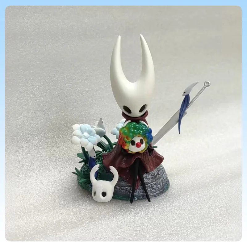 

High Quality Hollow Knight Sitting Wasp Girl Pvc Figure Collectible Desktop Decor Creative Ornament Gift For Holidays Birthdays