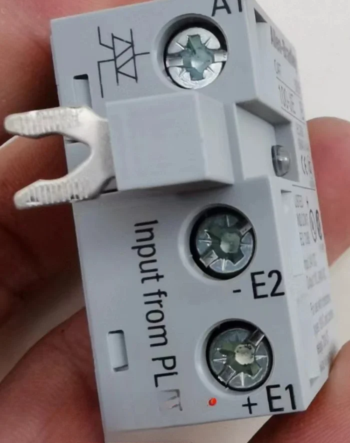 FOR ALLEN-BRADLEY 100-JE PLC Controls The Contactor Module 1 PIECE