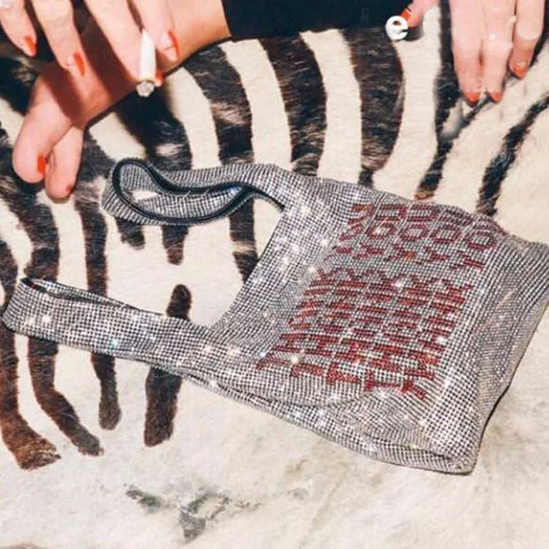 

Women Fashion Bling Silver Bags Party Clutch Bags Evening Bag Portable Small Bag Totes Bag Sequined Handbag