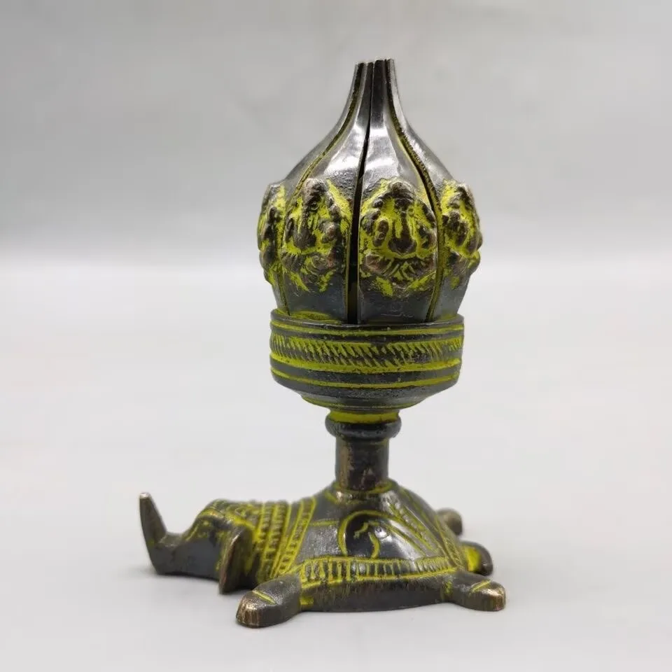 Copper oil ornament, antique collectible, Buddhist temple offering, lotus lamp decoration, craft item