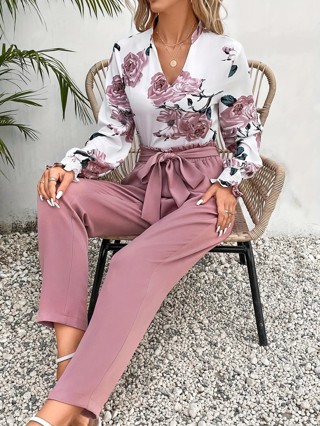 

Women's Spring and Summer Pink Satin Loose Casual Straight Leg Pants, New Fashion Advanced Sense Slim-fit Small Feet Pants Y2k