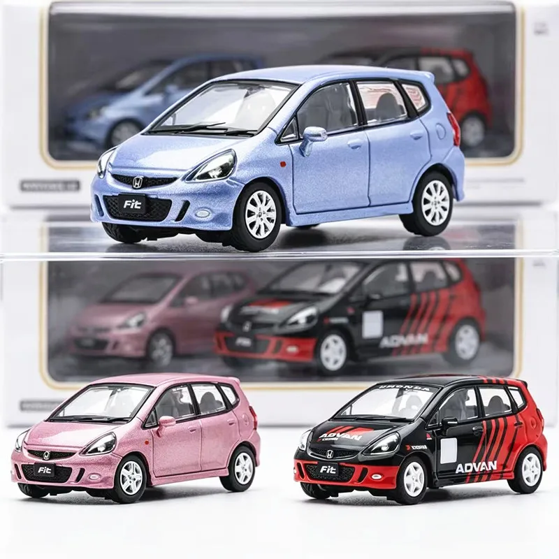 New 1:64 Honda Fit Jazz Diecast Metal Alloy Sports Car Model Classic Street Vehicles Model Simulation Miniature Scale Collection