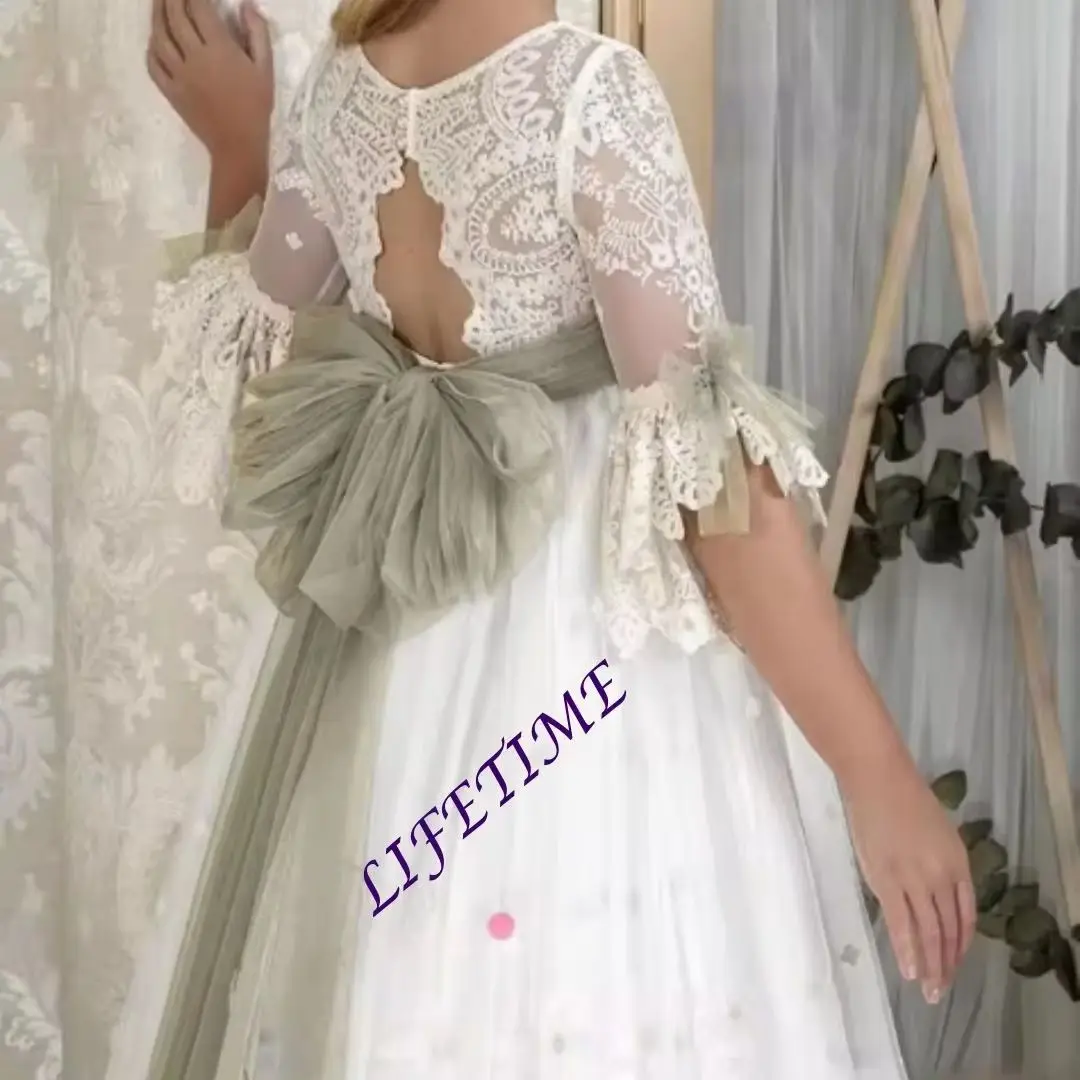 Customized A-line Lace Flower Girl Dress with Puffy Hem And Olive Green Belt Crew Neck Vestido De Comunion 2026