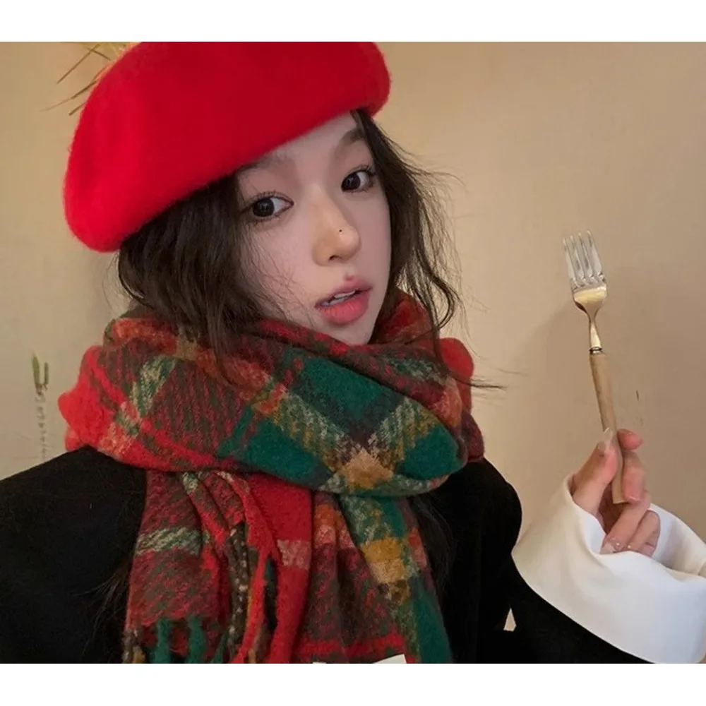 Regalo di Capodanno: sciarpa scozzese con nappe rosse natalizie, sensazione invernale di alta qualità per le donne, caldo scialle coreano, sciarpa spessa_voghion.com