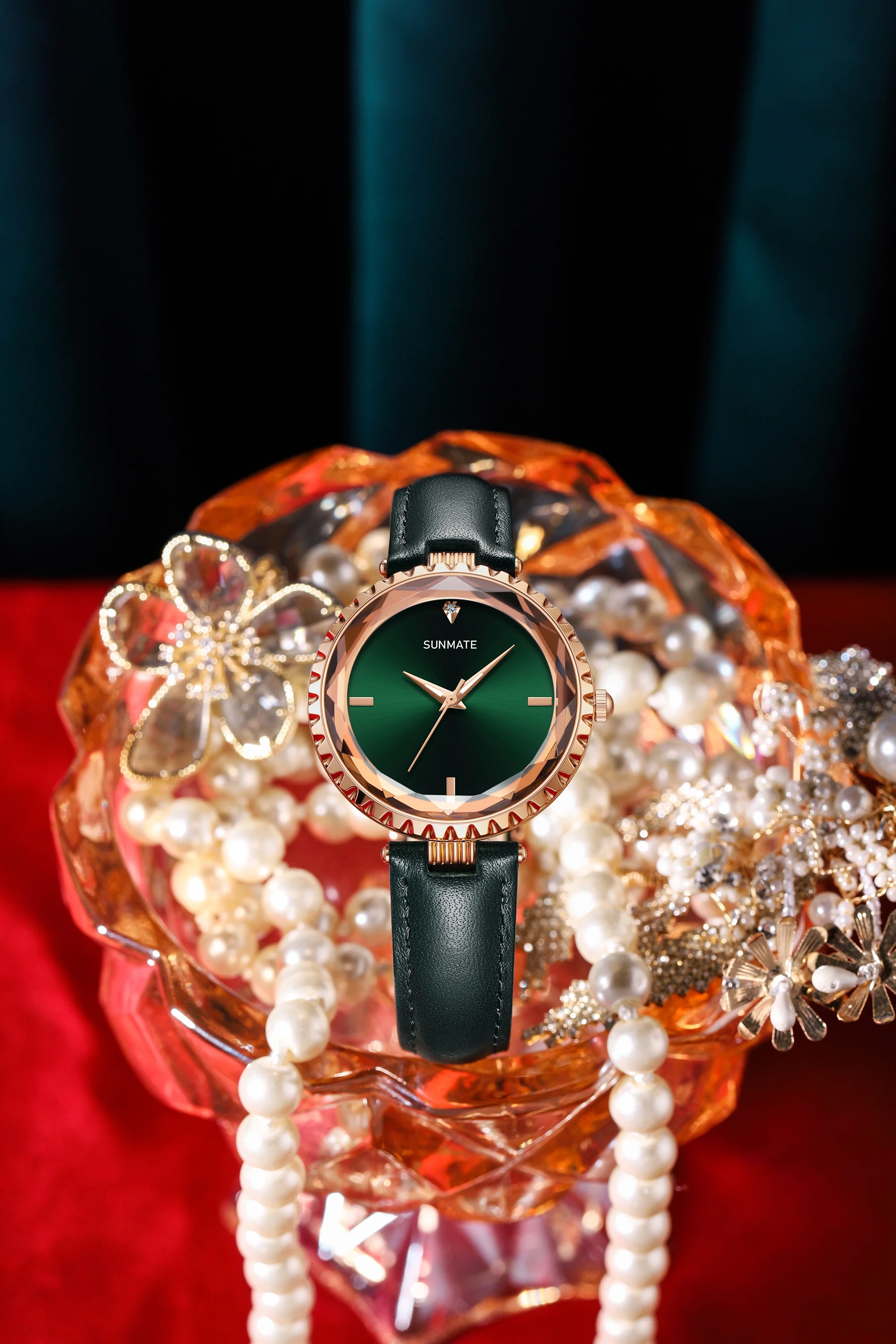 

SUNMATE Luxury Rhinestone Watch Imported Movement Women's Watch Fashion Waterproof Genuine Leather Women's Watch, Free Watch Box