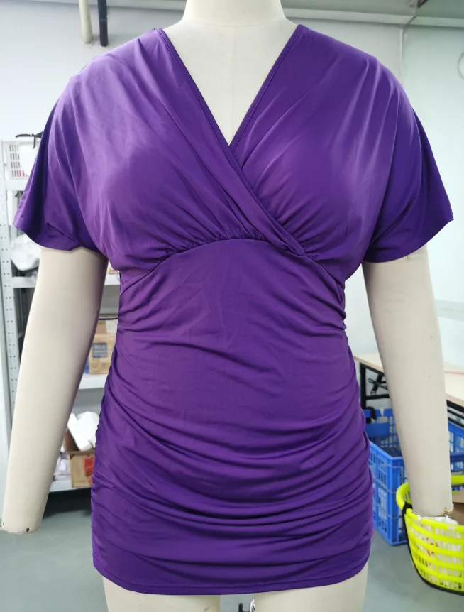 ROSEGAL-T-shirt da donna con volant, tunica a pieghe con scollo a V, streetwear casual, magliette viola, costume taglie forti
