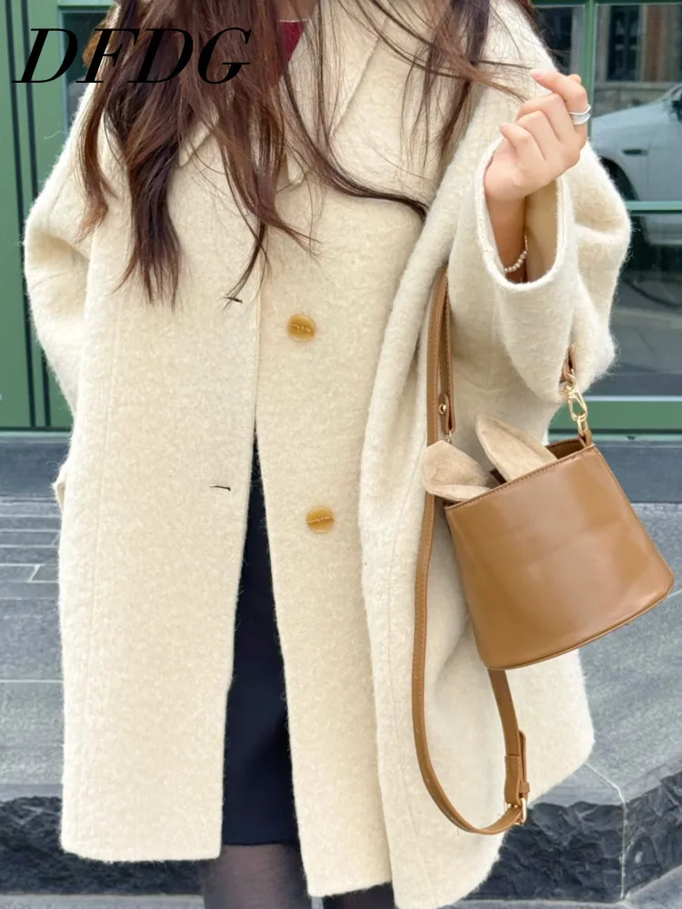 

DFDG Women’s Double Faced Wool Coat Notched Collar Bat Sleeves Minimalist Loose Heavyweight Coat Office 2025 Autumn Winter Coat
