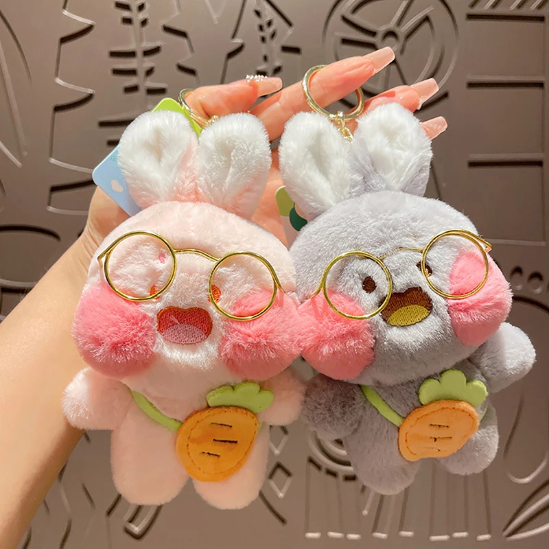 LLavero de coche de dibujos animados Kawaii para mujer, accesorios de bolsa, llavero de muñeca de peluche de dibujos animados creativos, lindo, gafas, zanahoria, conejo, niñas