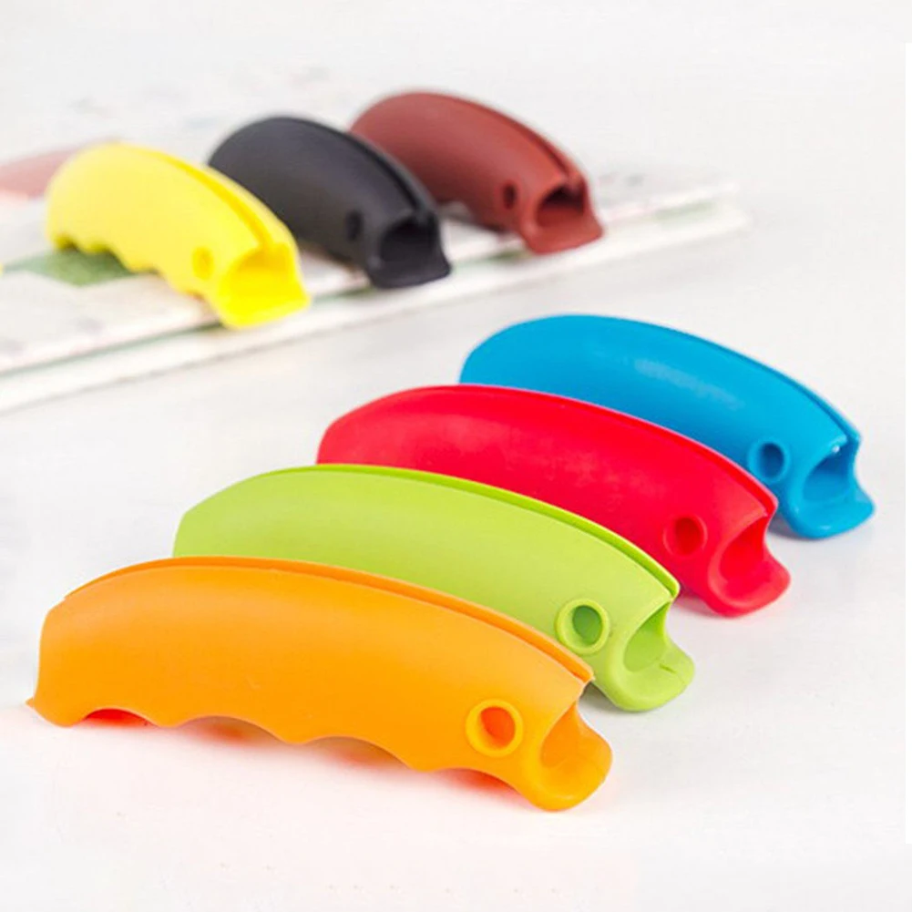 Silicone Portable Vegetable Device for Labor Saving, Carry Holder with Keychain Handle, Comfortable Grip Protect Hand Tool