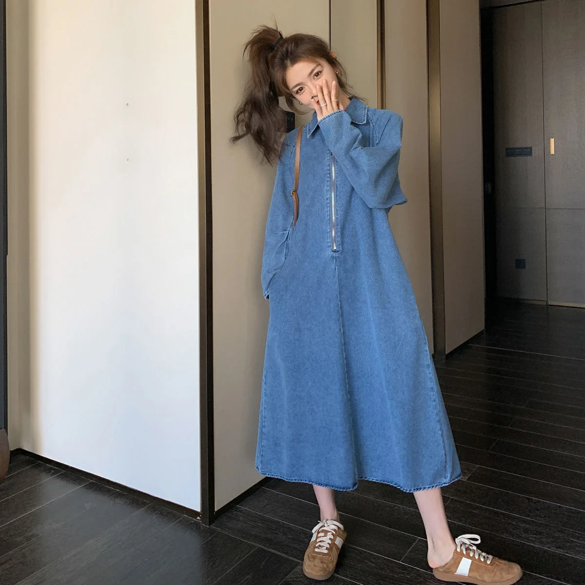 

Женская джинсовая юбка А-силуэта больших размеров (до 300 фунтов), осенняя, универсальная, средней длины, в европейском ретро-стиле, в горошек