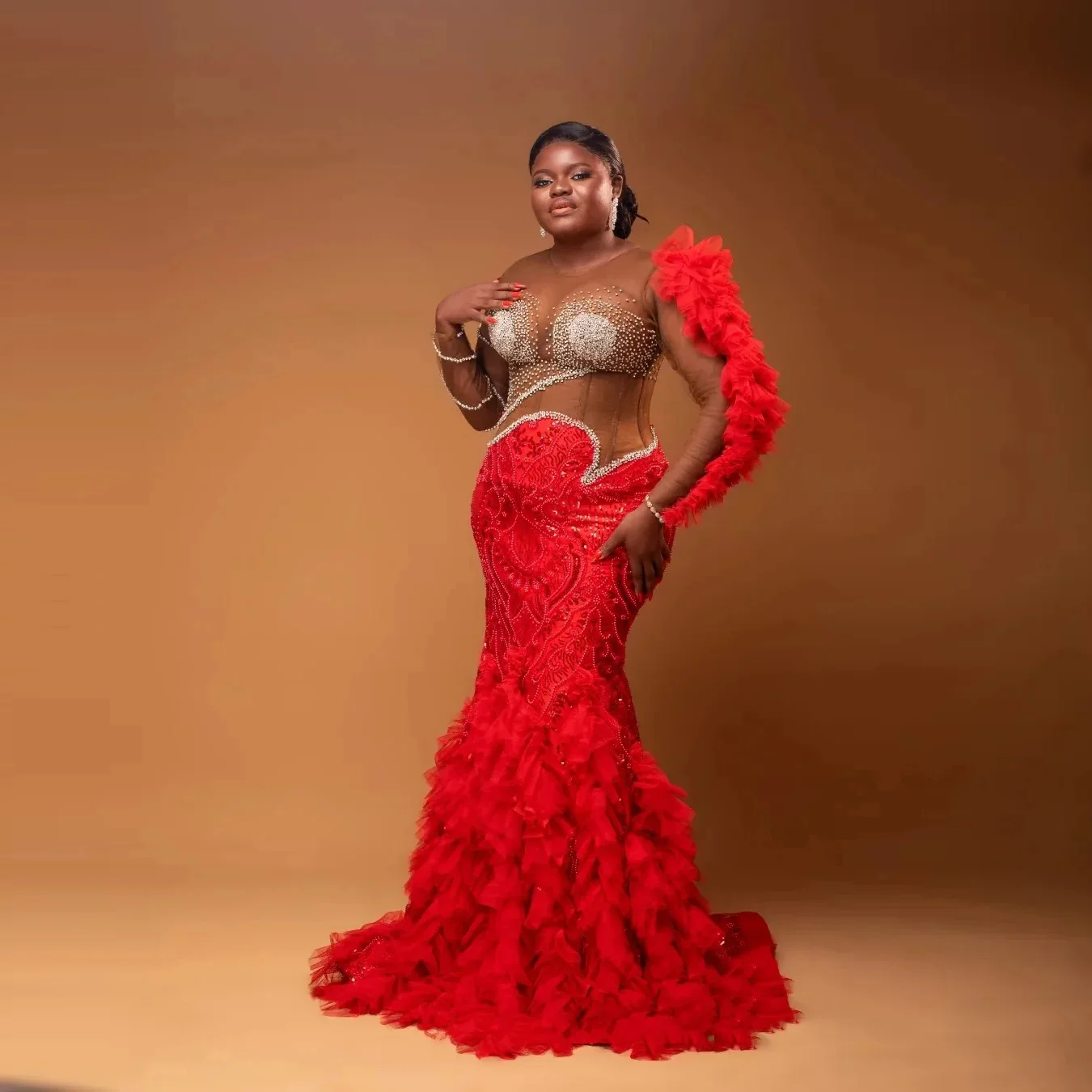 فستان سهرة أحمر ترتر بطبقات وأكمام طويلة حورية البحر مزين بحفلات أكمام شبكية شفافة مطرز بالخرز فساتين لحضور الحفلات الموسيقية الفاخرة #2