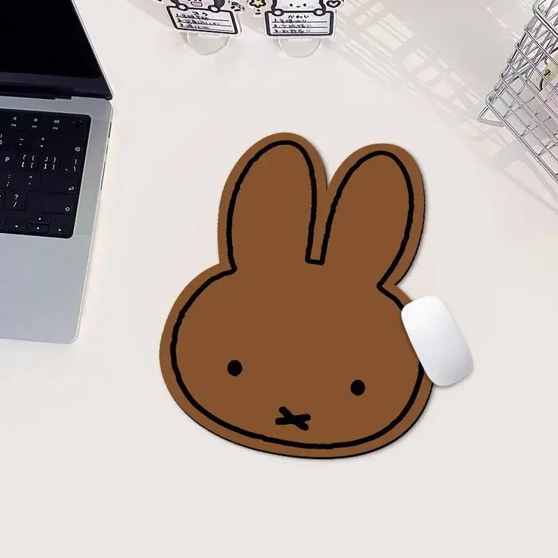 Alfombrilla de Ratón Kawaii con Forma de Conejo Miffy, Estilo Ins, para Oficina, Escritorio, Teclado de Computadora, Antideslizante, Portátil, de Dibujos Animados, Regalo