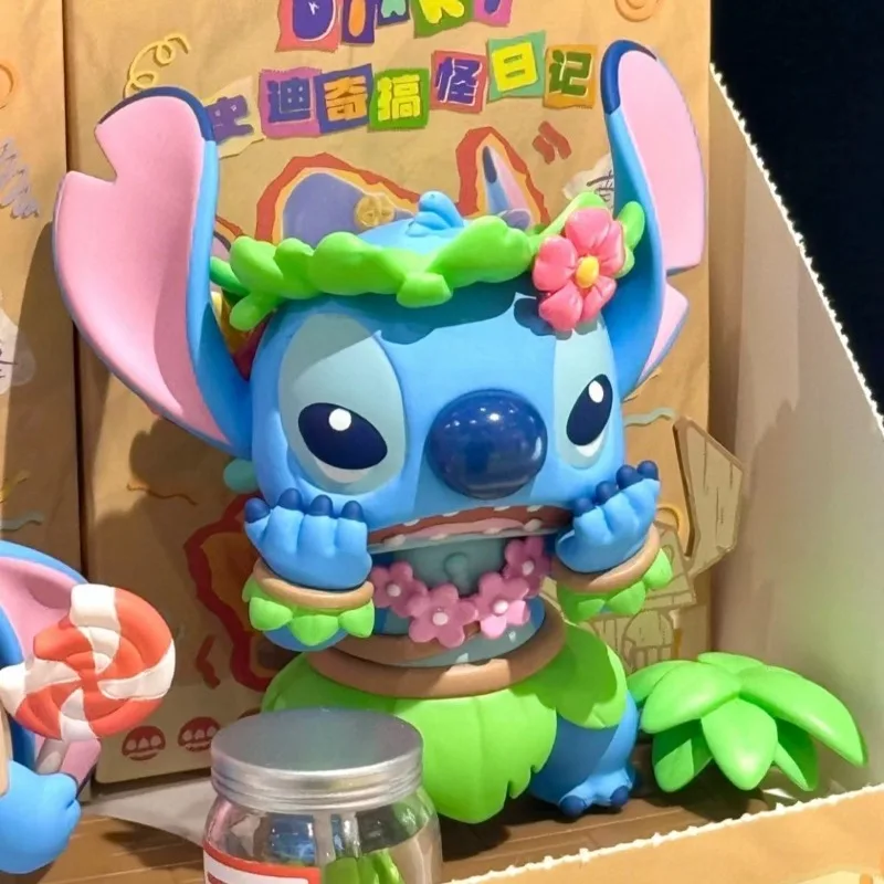 Figurines de dessin animé Disney Stitch Weird Diary, poupée créative et mignonne, modèle de Statue, boîte aveugle mystère, jouets cadeaux d'anniversaire pour filles