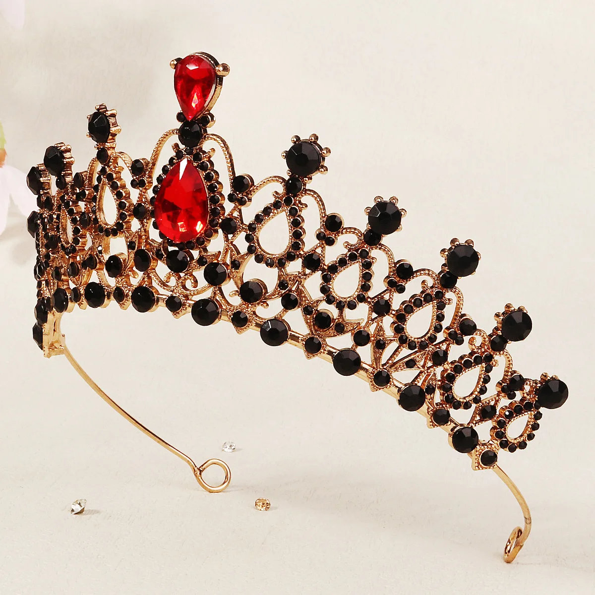 Halloween Vintage Prinzessin Königin Dunkle Krone Kopfbedeckung Kristall Tiara Für Frauen Rote Krone Haar Kleid Zubehör Schmuck – Detail 19