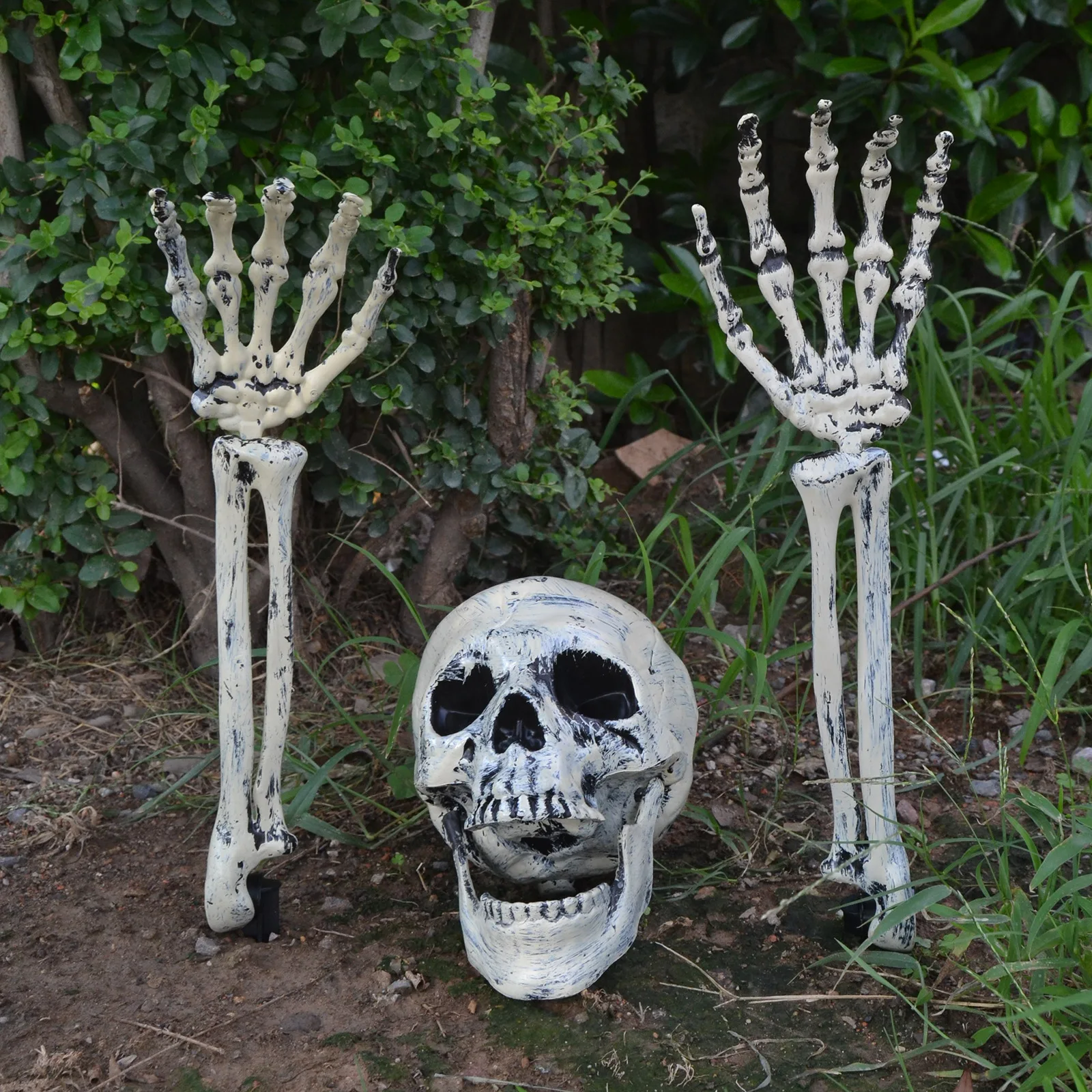 ‌Skeleton Ground Stake‌ - Realistic Skull Garden Decor for Halloween