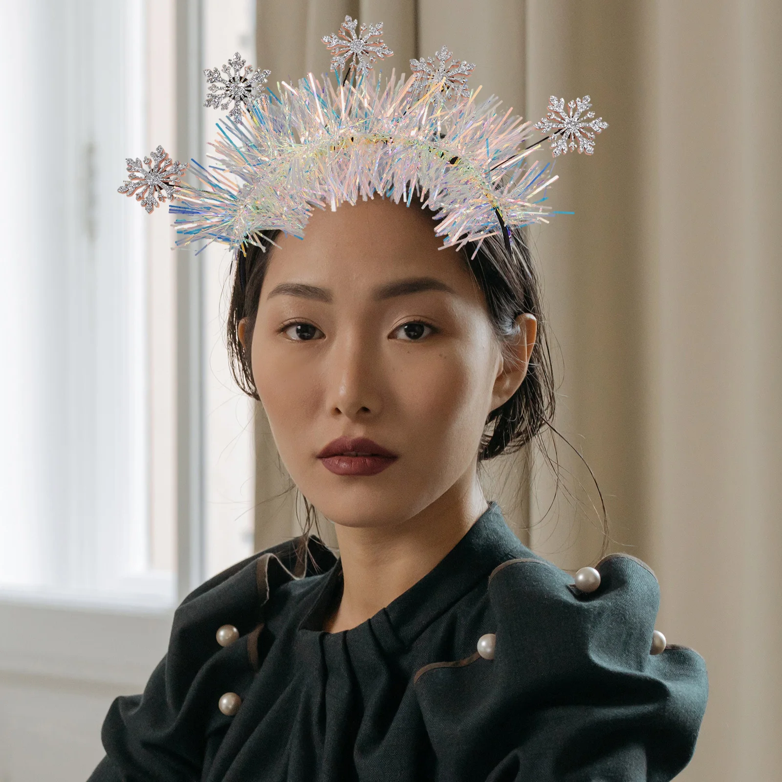 

Christmas Snowflake Headband Glitter Snowflake Hair Accessories Holiday Party Headwear Xmas Festival Decoration