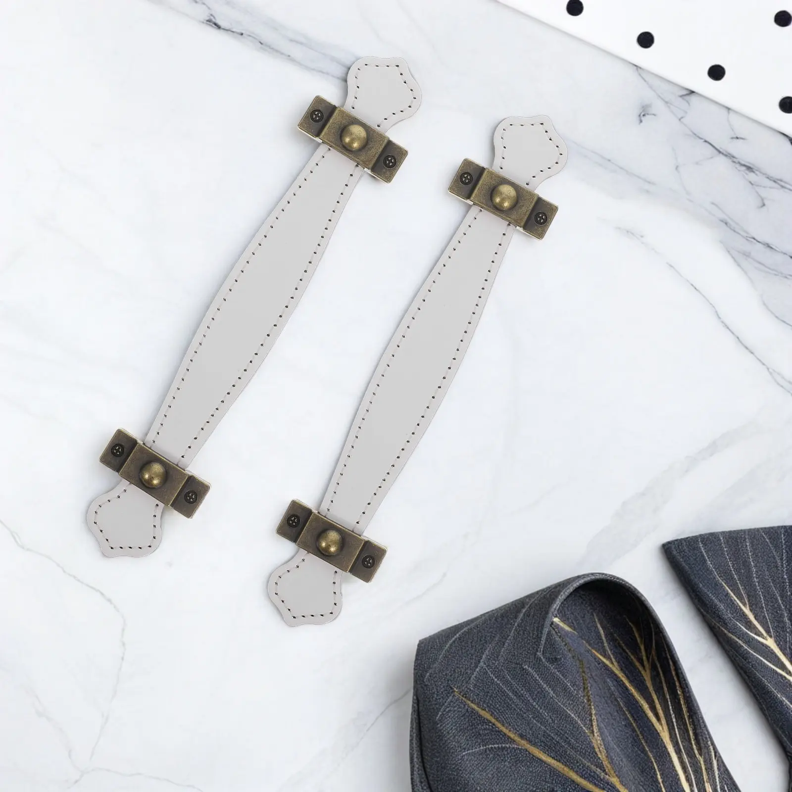 2Pcs PU Drawer Pull Handles Zinc Alloy Cabinet Pulls for Dressers Wardrobes Luggage Comfortable Ergonomic Furniture
