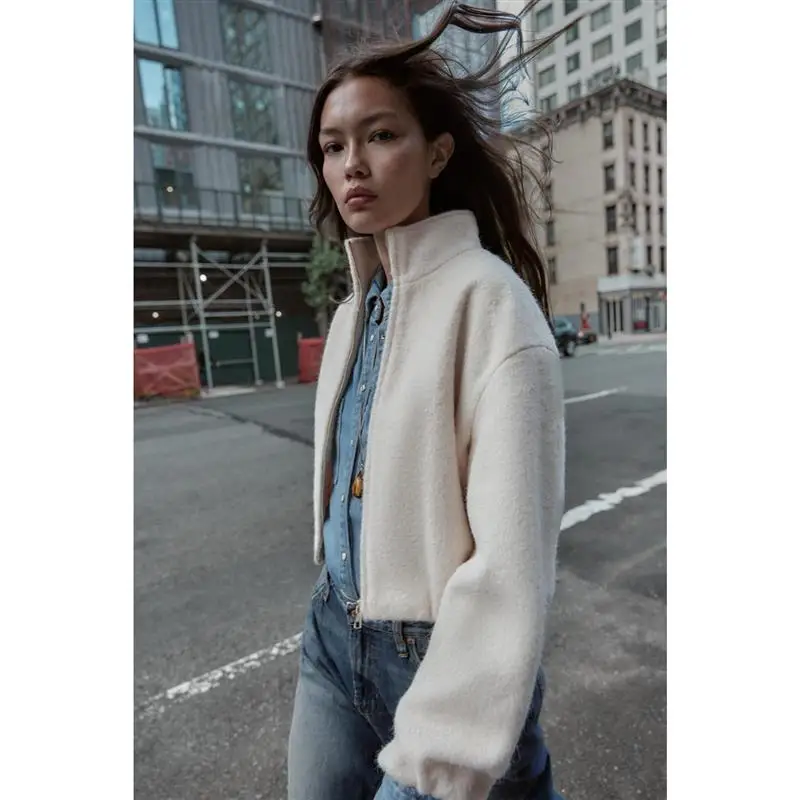 

Повседневная модная эластичная многослойная длинная шерстяная куртка с жемчугом и воротником-стойкой, верхняя одежда для женщин больших размеров, осень 2025 г.