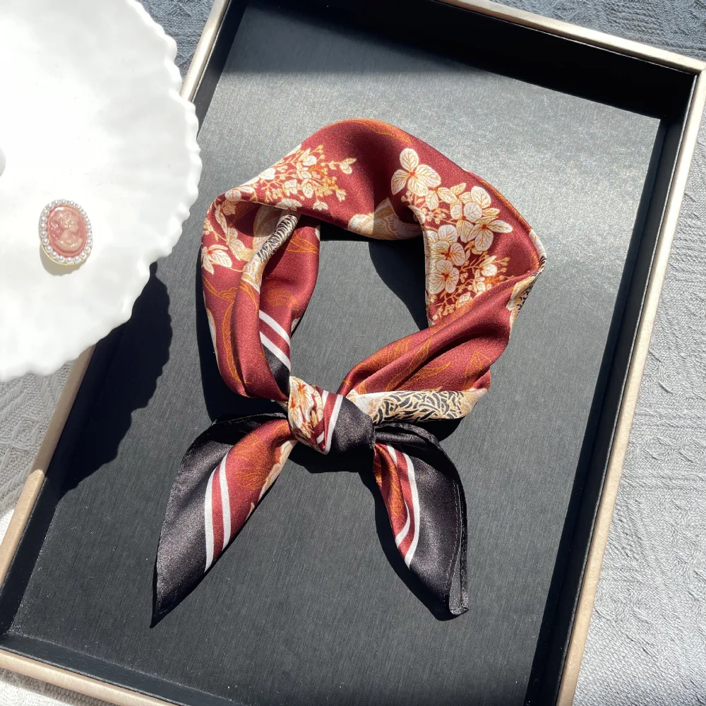 Jungla zwierzęca mała świeża apaszka jedwabna dziewczęca letnia na wyjścia uniwersalna apaszka jedwabna 53cm mała kwadratowa apaszka hurtowo