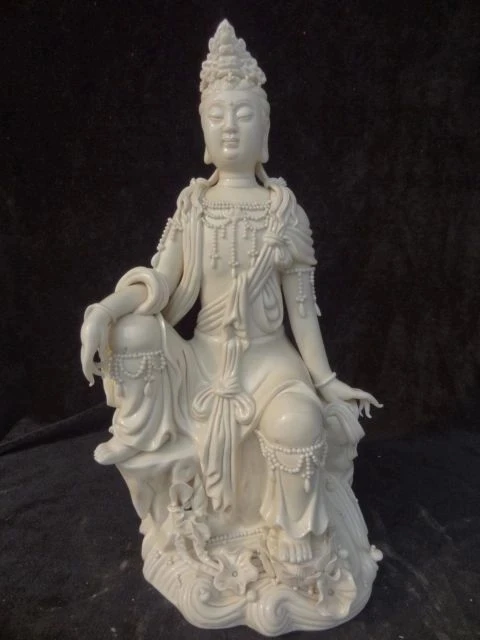 

Exquisite Chinese Dehua White Porcelain Kwan-yin Shakyamuni Buddha Auspicious Statue