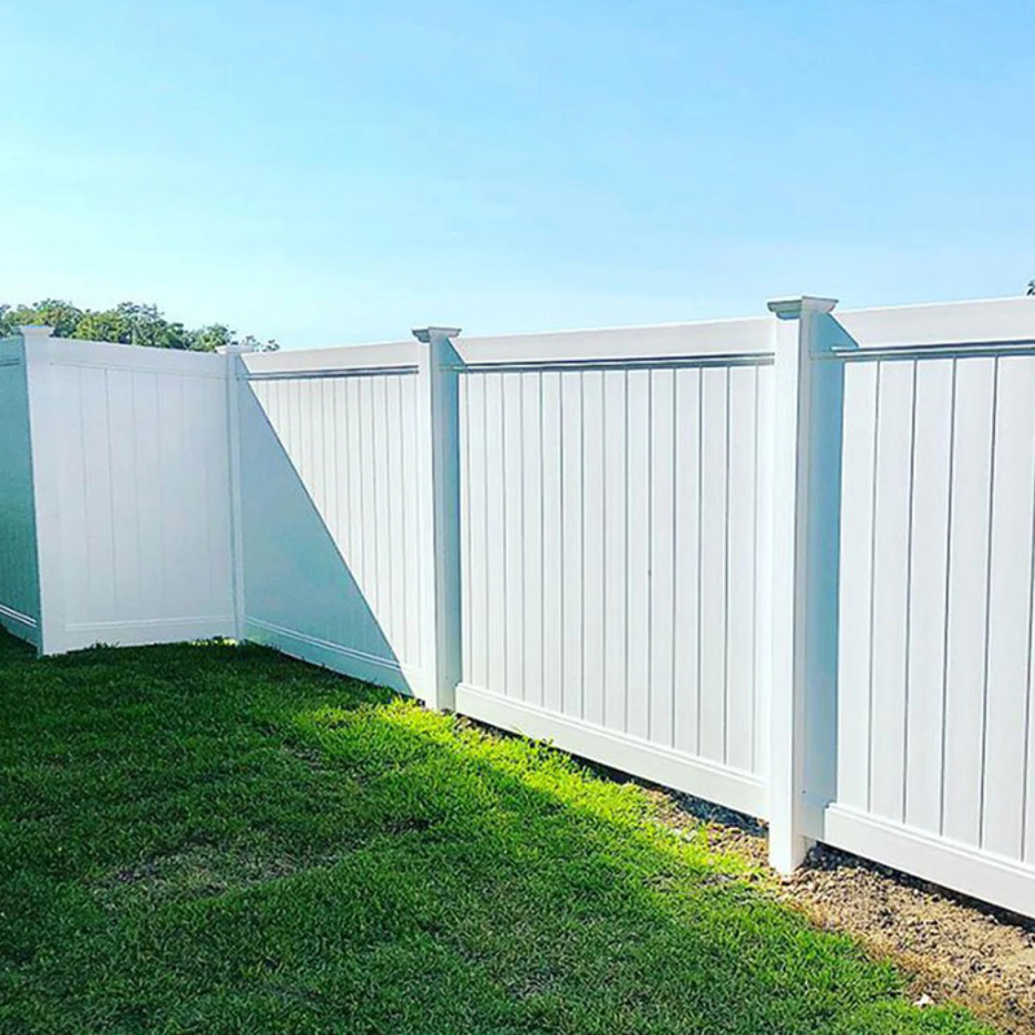 2pcs Privacy Fence Panels 6ft.H x 6ft.W White Vinyl Fence - Set of 2 Pcs