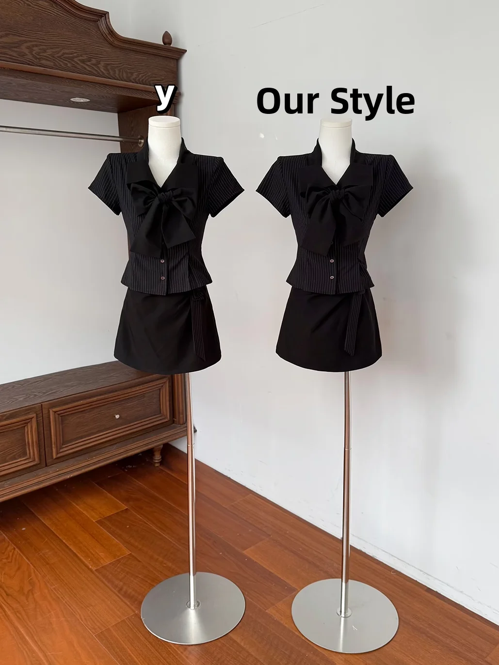 

Art School Girl Bla Stripe ort Sve irt Tie College Sle Faionable Set для женщин Весенний сезон 2025