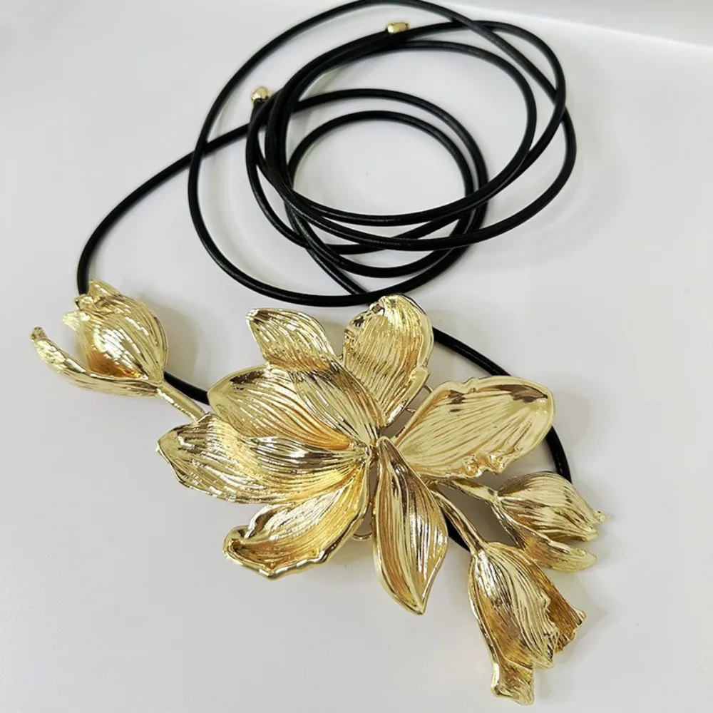 Модный винтажный пояс-тюльпан с цепочкой, большой ремень из сплава с цветком, простой элегантный ремень из искусственной кожи, женские джинсы