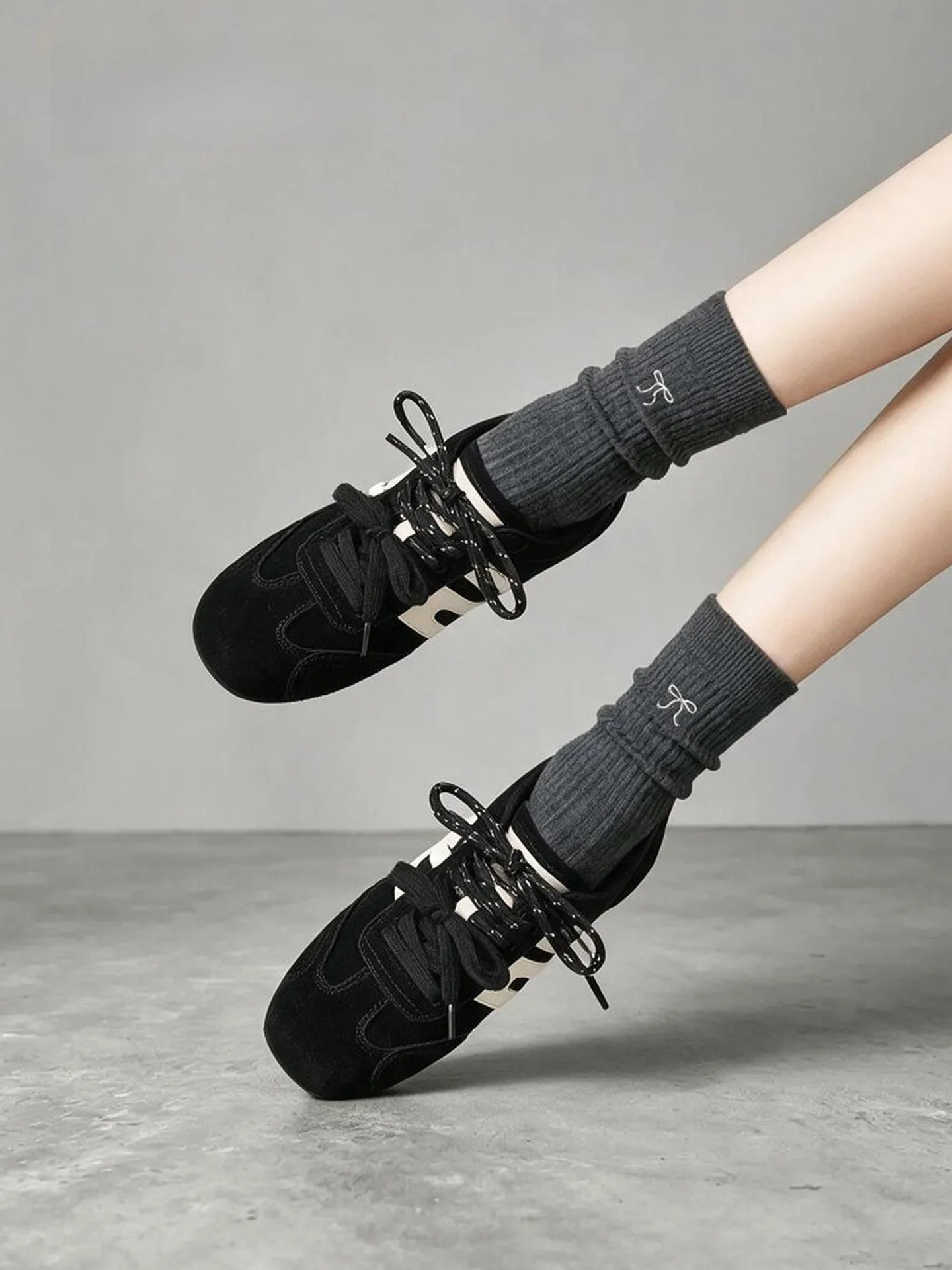 zapatillas-deportivas-negras-de-ballet-para-mujer-novedad-otono-2026-con-suela-gruesa-estilo-casual-retro-con-cordones-cr