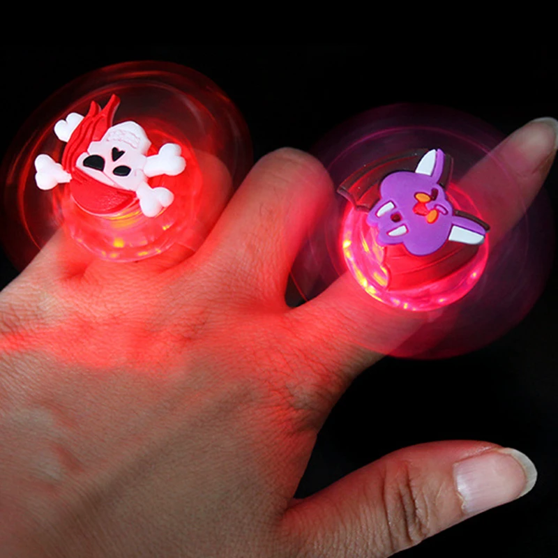 5/10/20PCS Halloween Glowing Rings Creative Ghost Skull Gyro Rings Toy Kids Party Decor Gifts Halloween Party Gift Bag Fillers