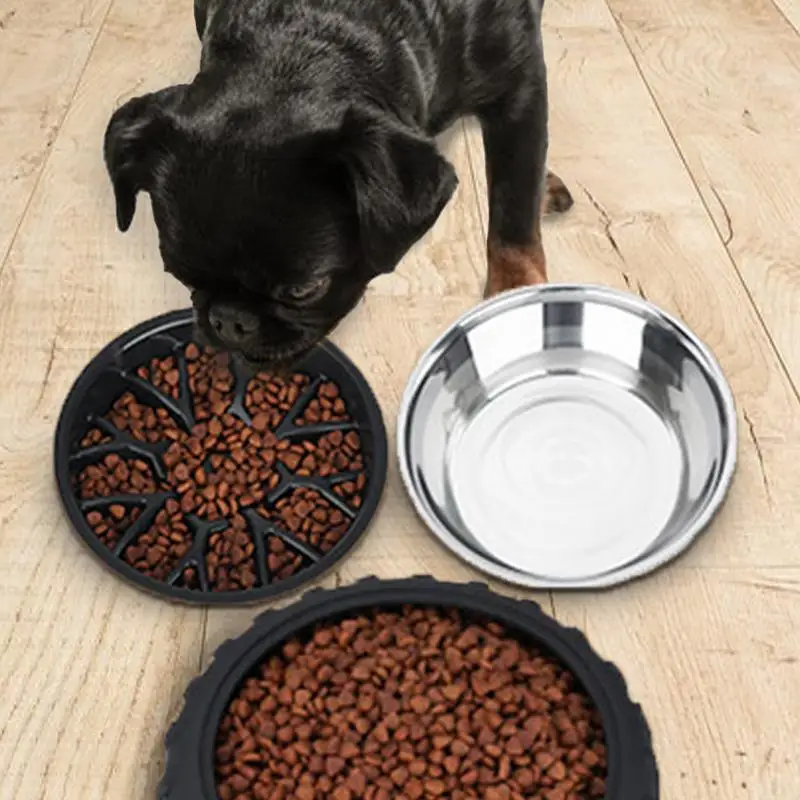 Slow Feeder Dog Bowls Tire Shape Bloat Stop Maze Dog Dishes Dog Lick Treat Bowl With Suction Cups Anti-Slip Dog Feeder For Food