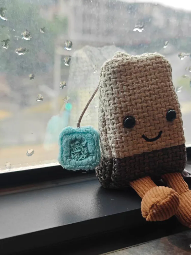 Kawaii JE متعة كيس الشاي أفخم دمية لطيف الراحة دمية هدية عيد ميلاد ألعاب من نسيج مخملي حقيبة التعبئة والتغليف حلية قلادة هدية