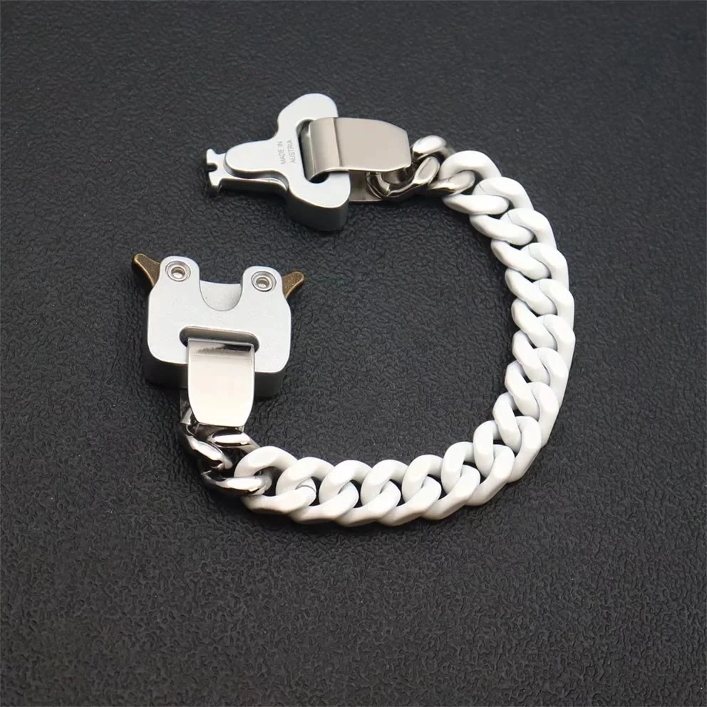 1017 ALYX Functional Bracelet Buckle High Quality Casual Fashion Men Women ALYX Accessories