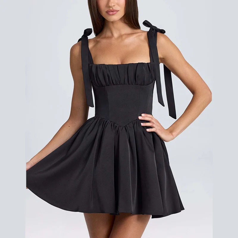 Mini abito estivo da donna sexy Elegante senza schienale con lacci Sling Beach Vestito estivo Collo quadrato Piega Fiocco solido Abiti corti Abiti