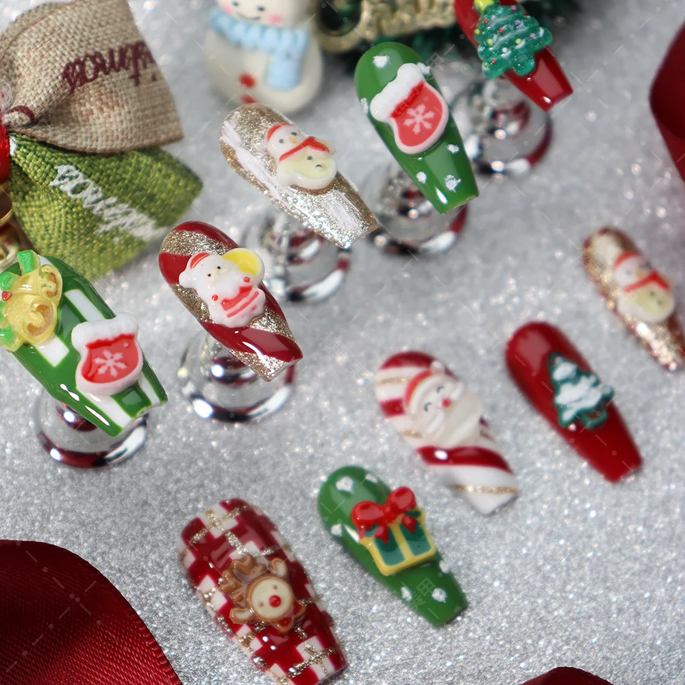 10 pçs nova imprensa de natal em unhas artesanal 3d rena árvore de natal papai noel decoração falso prego flash ouro vermelho verde unhas falsas