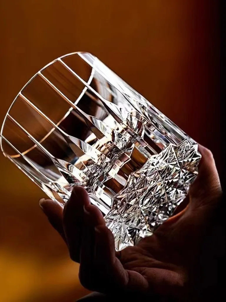 High-End Handmade K9 Crystal Hakata Kiriko Whiskey Glass Star Ray Cup Japanese Style Luxury Crystal Wine Glass for Ladies Hom...