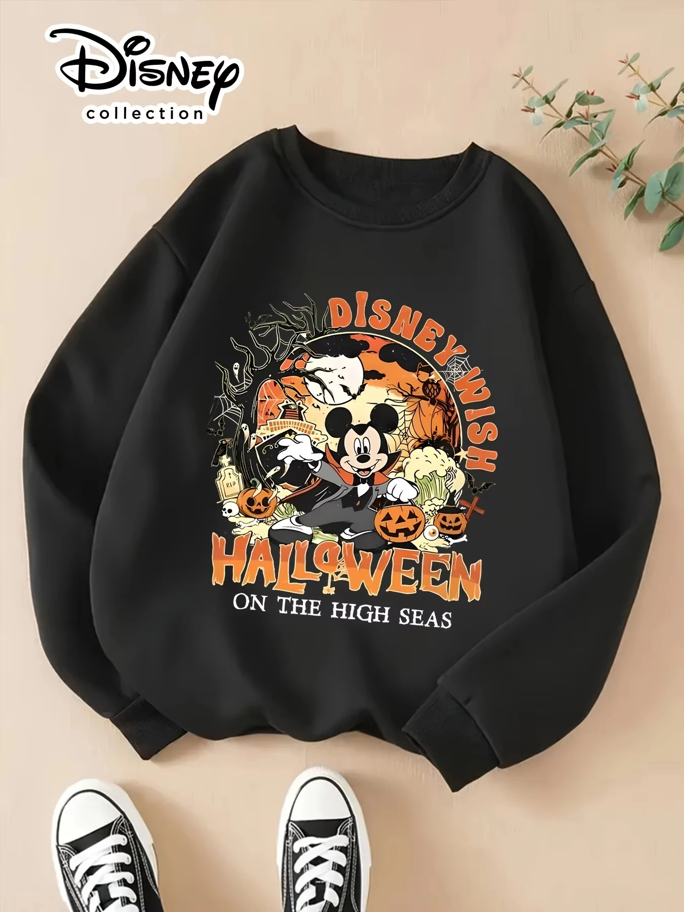 

MINISO The Latest Hot-selling Disney Halloween Mickey Sweater Loose and Breathable Same Crew Neck Pure Cotton Sweater