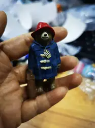 Resin figure mental psychological sand table game box court therapy  bear  with  suitcase