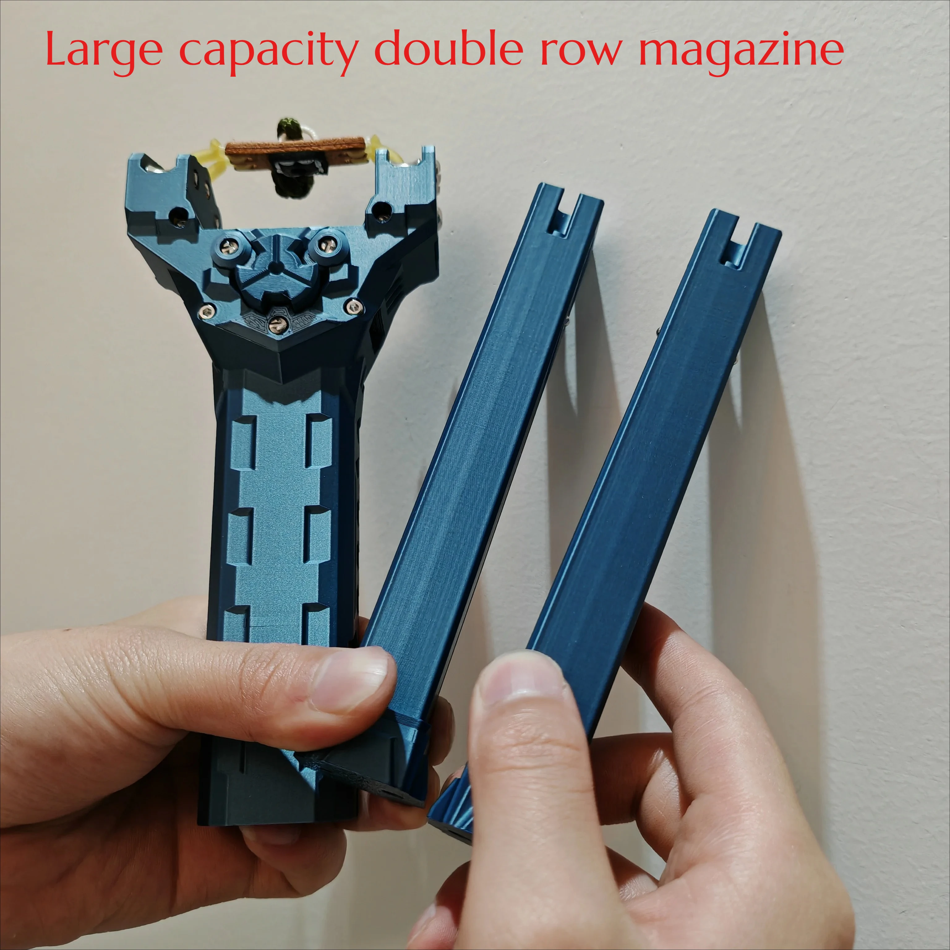 

1PC Outdoor Press Automatic Loading Dual Magazine Technology Sense Slingshot Plastic Lightweight Hunting Tool