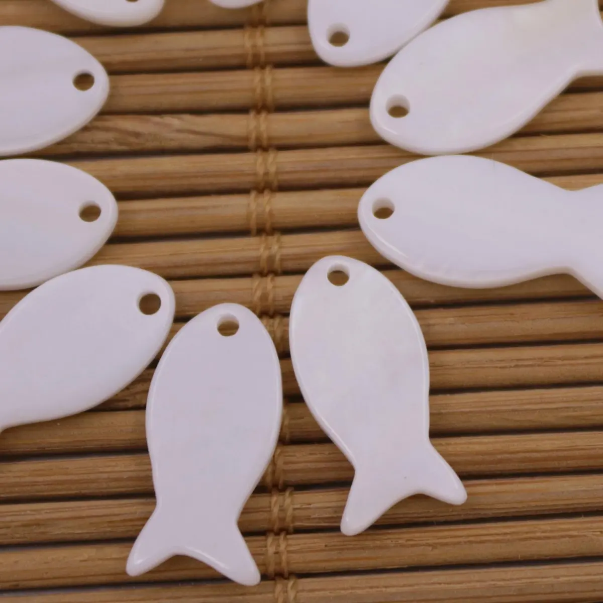 10 PCS 8mmX16mm Natural White Mother of Pearl Charms Fish Shape Shell Jewelry Making Pendant Earring Sun Catchers DIY
