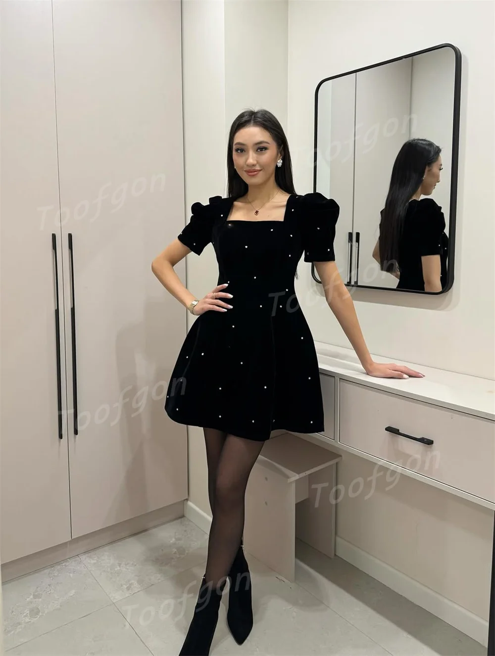 Toofgon pescoço quadrado veludo personalizado vestidos de baile curto feminino ocasião especial pérolas frisado mini vestidos de festa à noite 2026