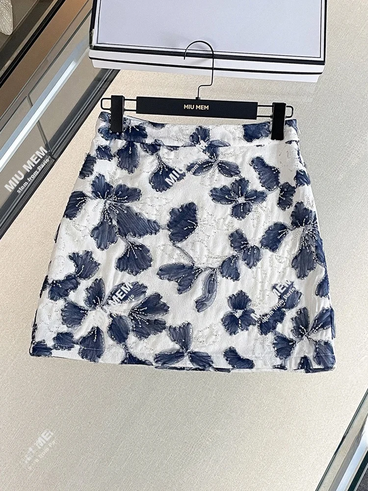 Ele Gonna a trapezio ort a vita alta con ricami floreali di perline per una vita più giovane di olio sud di fascia alta da donna di fascia alta...