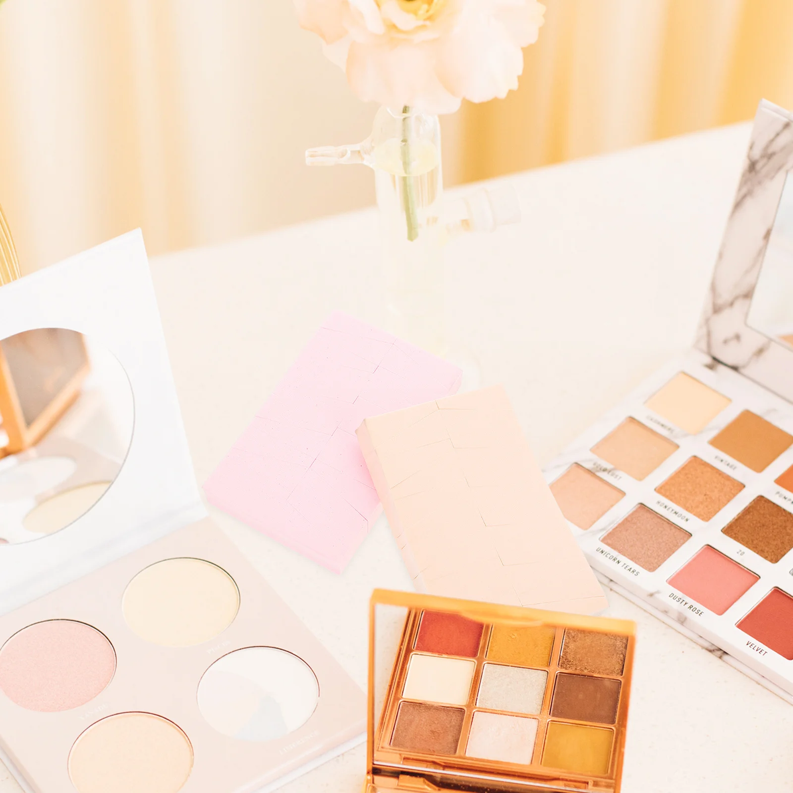 2 szt. Gąbeczek do makijażu, do stosowania na sucho i na mokro, do podkładu, kremu, pudru sypkiego, aplikator, gąbka w kształcie klinu, narzędzie do makijażu twarzy