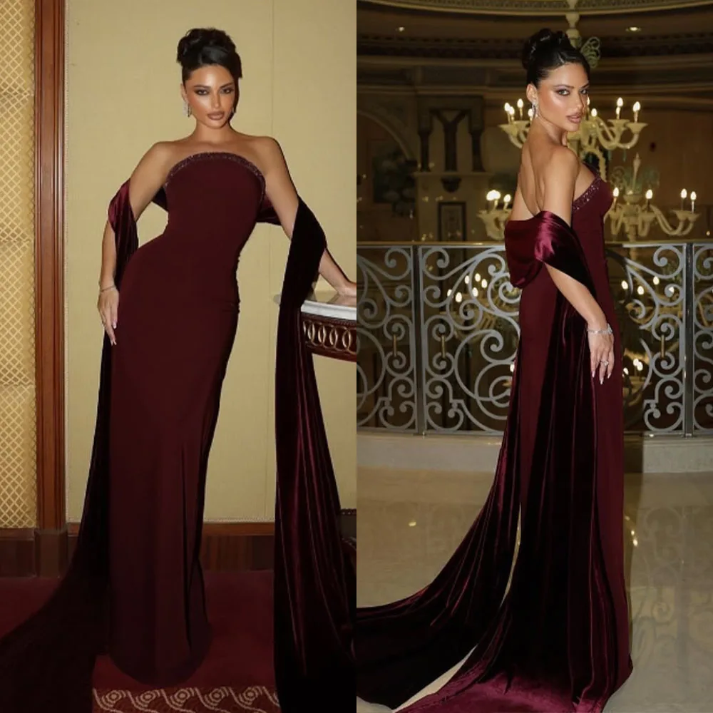 

Высокое качество по индивидуальному заказу без бретелек до щиколотки красные пятна вечерние платья для выпускного вечера с открытой спиной трапециевидной формы со шлейфом из бисера без рукавов