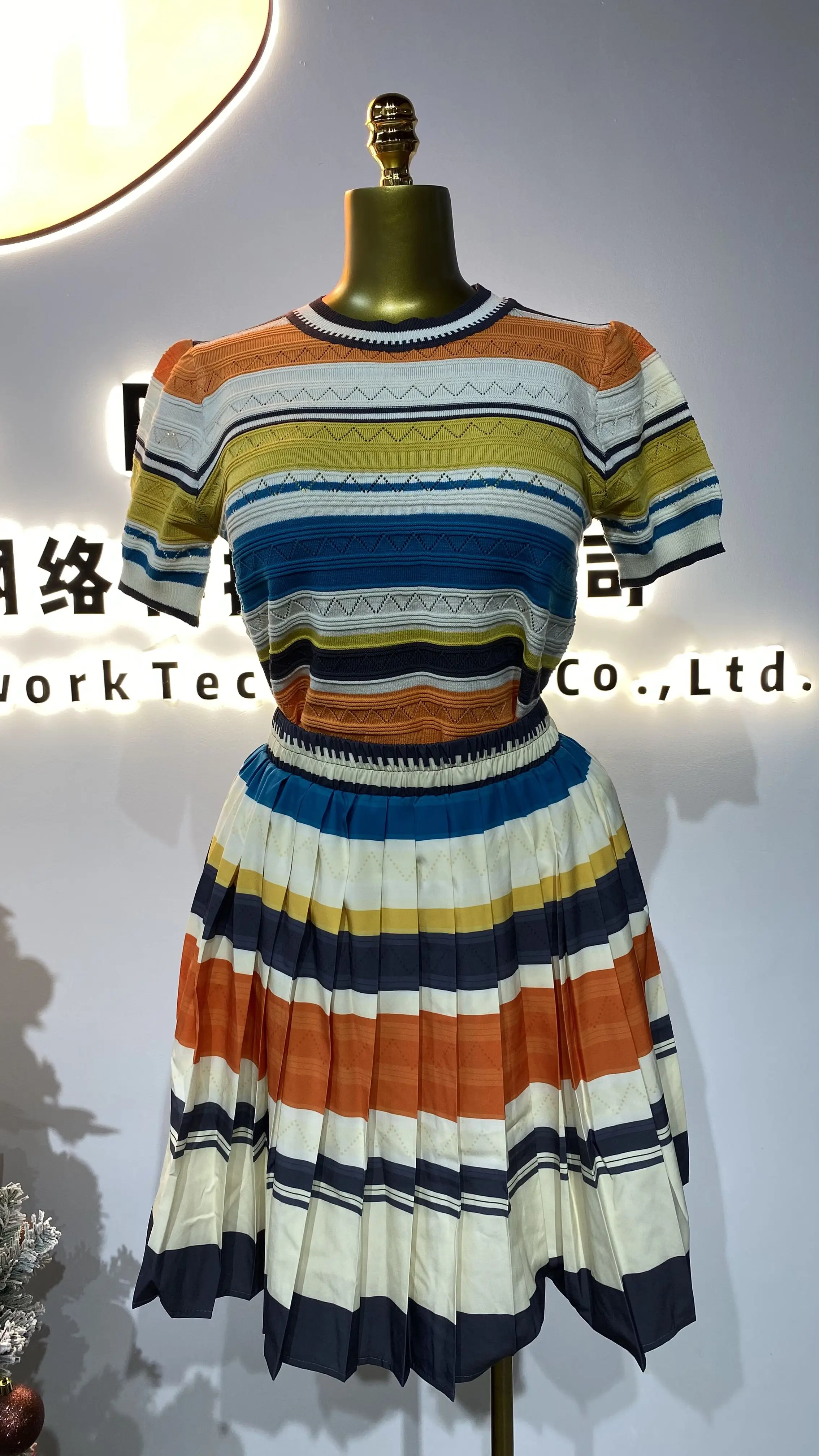 

Новейший дизайн, летнее женское новое стильное модное сексуальное тонкое кружевное трикотажное платье-GZMM106