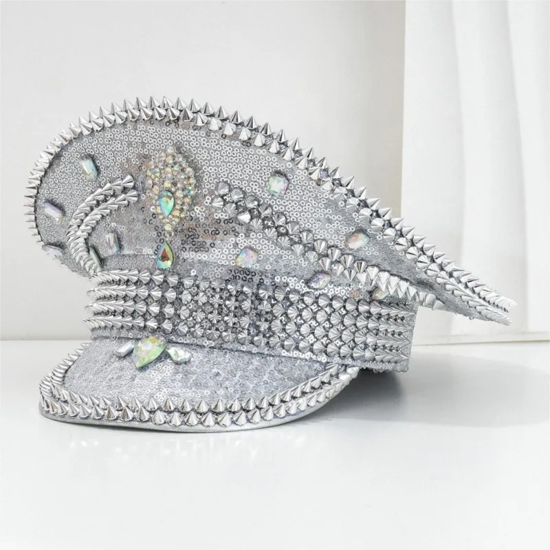 Men's and women's hats with metal three-dimensional riveted round for birthdays