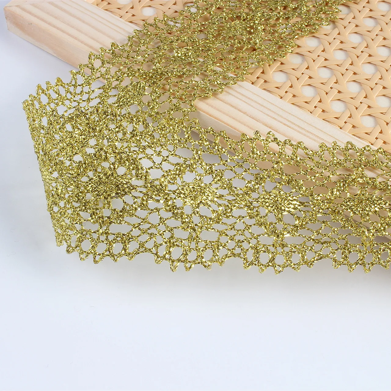 5cm 10yards Vintage Gold Lace Trims Lace Fabric For Garment Sewing Accessories Applique Wedding Crafts